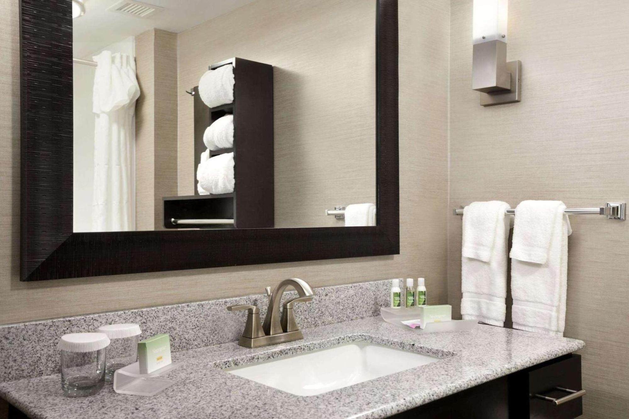 Homewood Suites By Hilton Columbus Osu, Oh Exterior photo